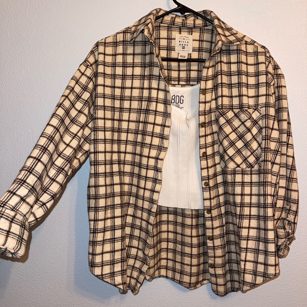 Billabong women’s flannel